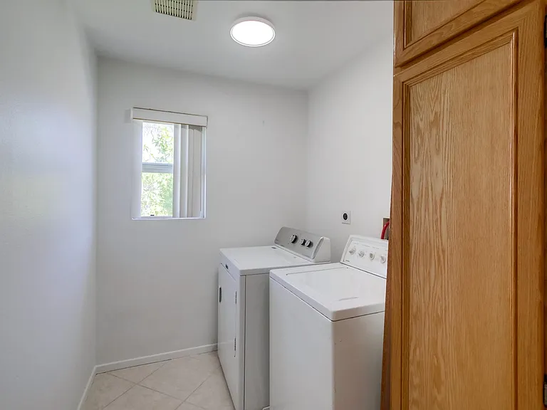 11905 Westview Pkwy — Photo 35