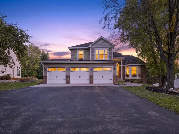 12723 Durham Way, Apple Valley, MN 55124