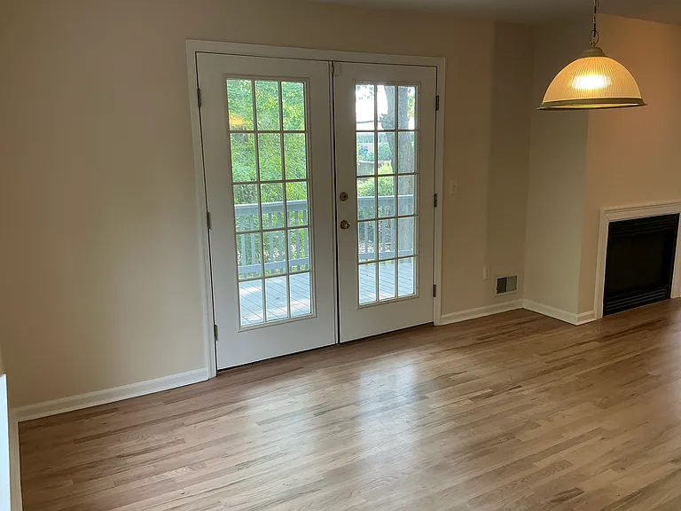 125 Summit Ave — Photo 8