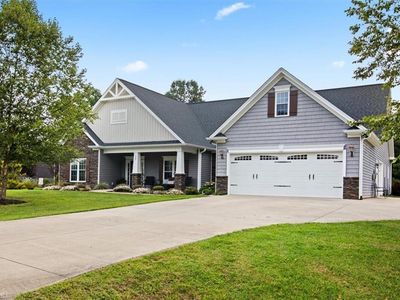 127 Oriole Way, Pilot Mountain, NC, 27041