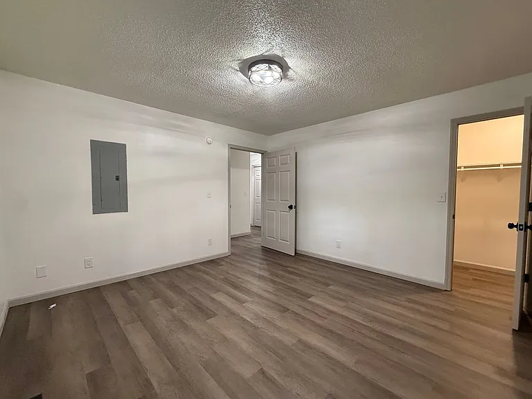 1541 Southside Rd — Photo 14