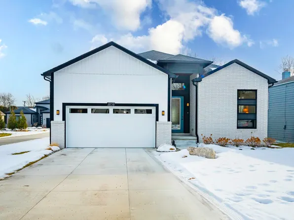 1858 Upland Dr, Ann Arbor, MI 48105