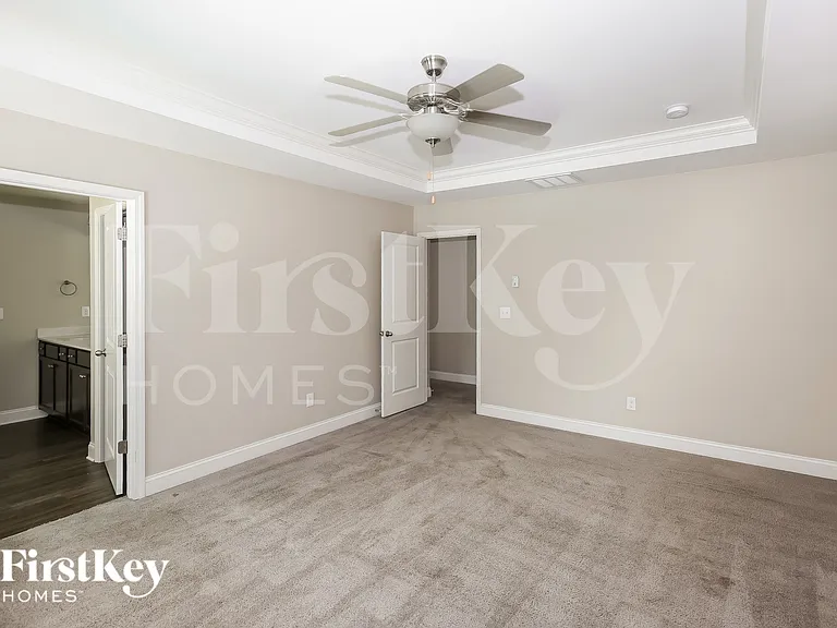 9329 Sloan Forest Dr — Photo 8