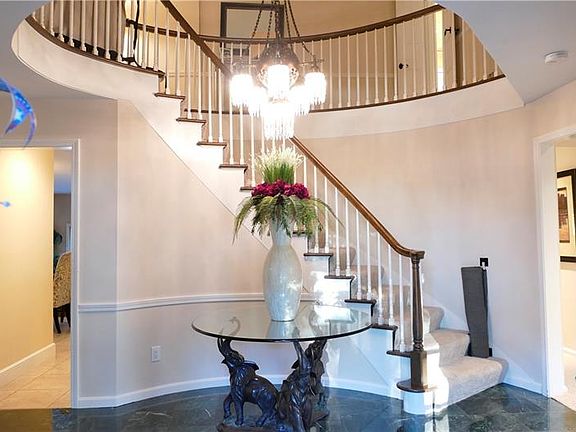 4th image of 3412 Banberry Ln