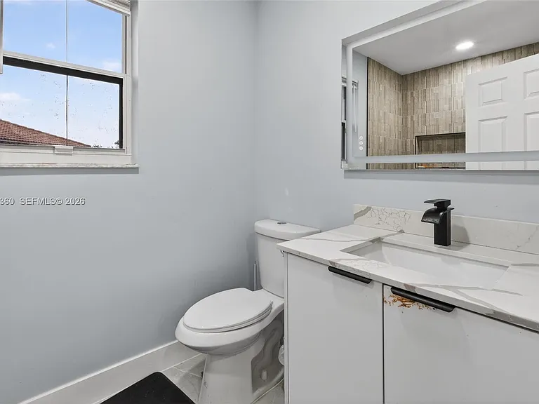 2167 SW 176th Ter — Photo 49