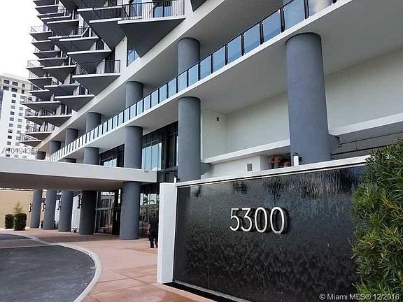 2nd image of 5300 Paseo Dr #505