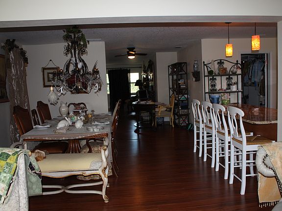 2nd image of 535 Desoto Pkwy