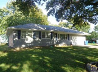 1501 SW Belle Ave, Topeka, KS 66604