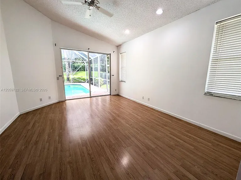 3937 Nighthawk Dr — Photo 8