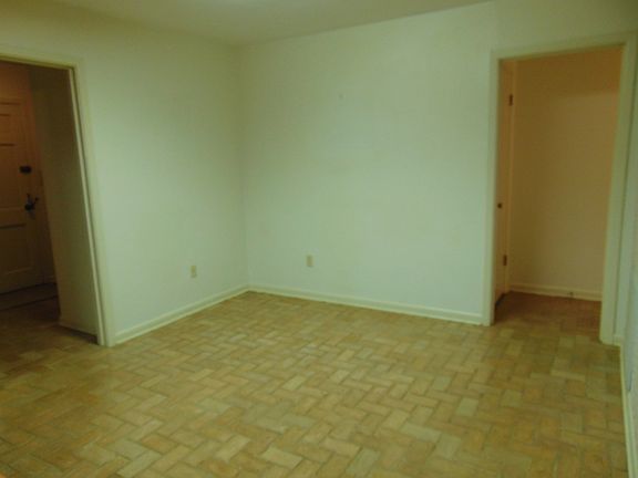 2nd image of 1909 6th St