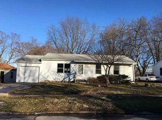 1906 Western Rd, Iowa City, IA 52240