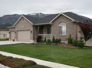 3556 N 2550 W, Farr West, UT 84404