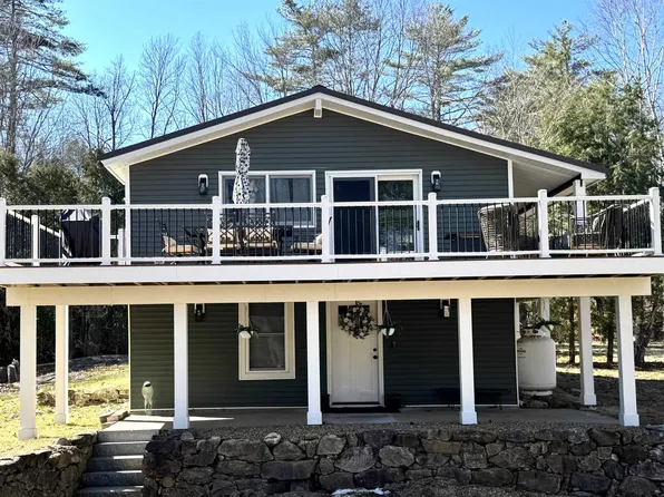 10 Circle Drive, Barnstead, NH 03225