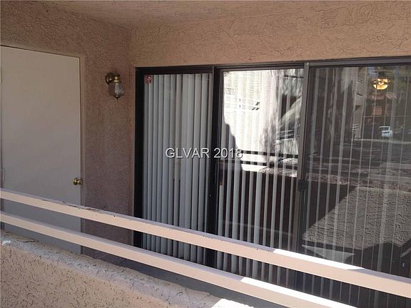 2nd image of 5024 S Rainbow Blvd Unit 105