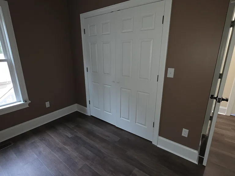 1703 Polk St — Photo 12