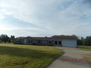 4747 Lowden Rd, Pleasant Lake, MI 49272