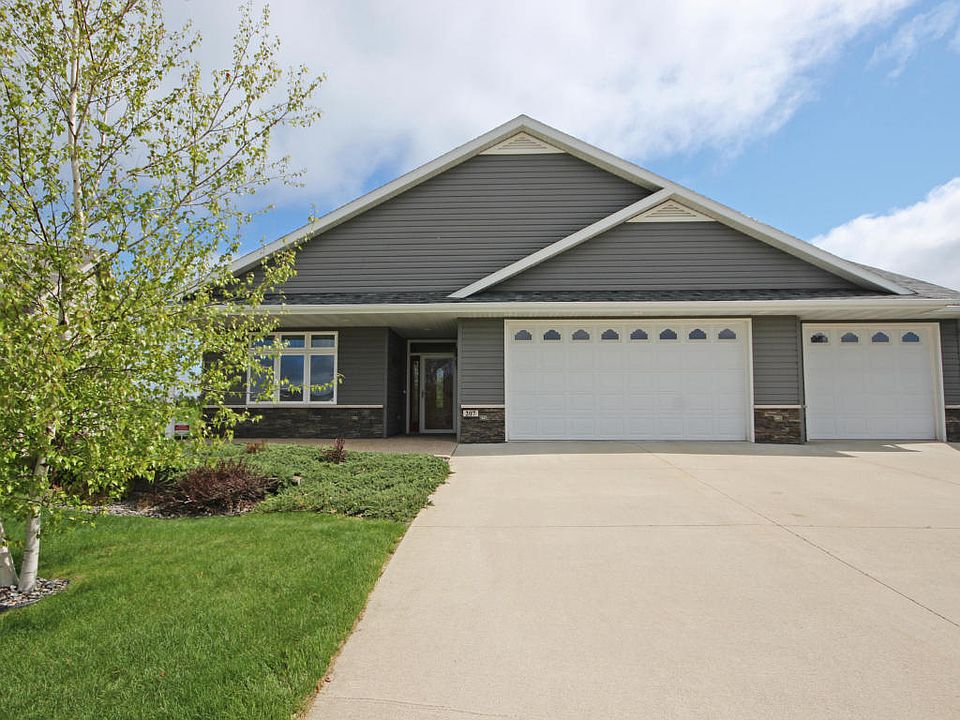 1st image of 207 Ashley Ln