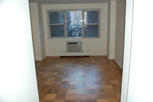 Rented by S & S Real Estate Inc | media 6