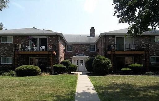 1st image of 37 Fountain Ln APT 16