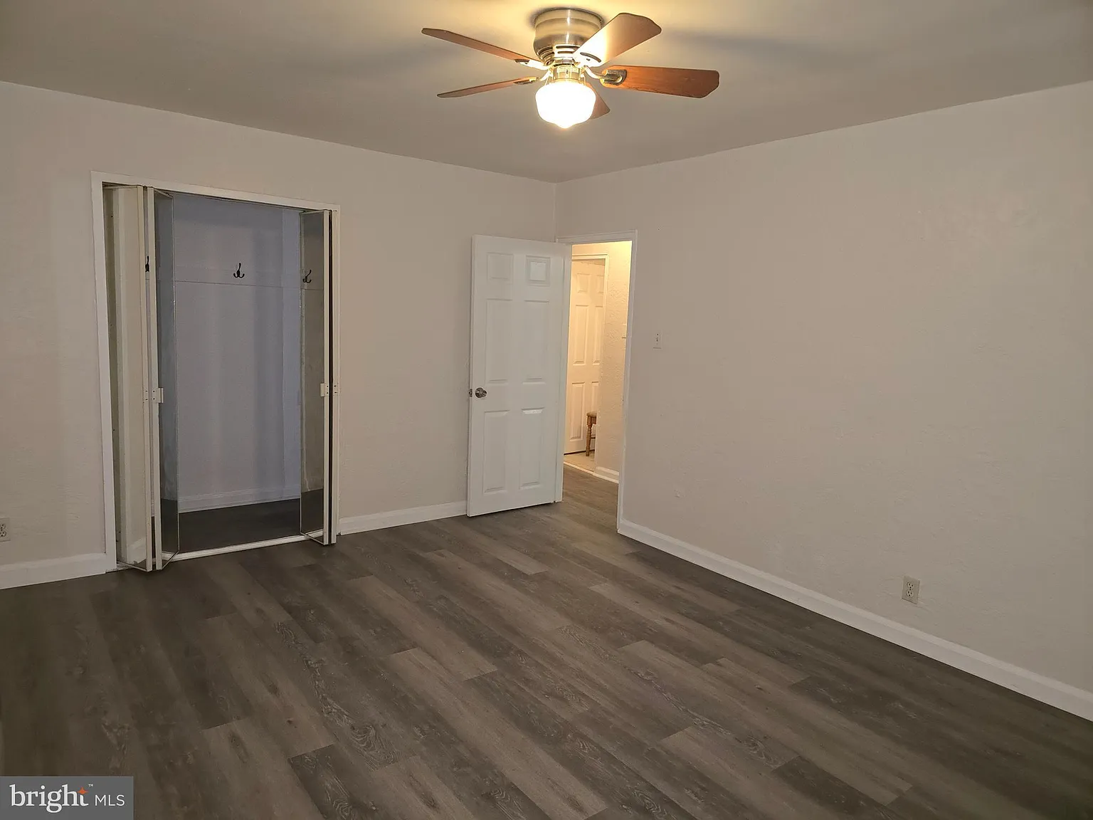 2 bed, 2078 sqft, $1,350 — Photo 3