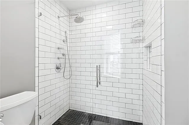 1436 Jackson Ave #4A — Photo 15
