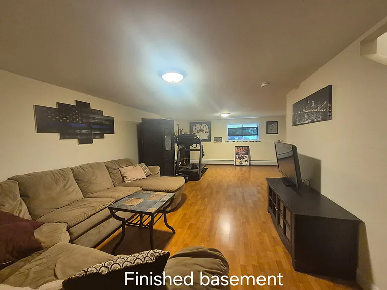 Mountain View St — Photo 13
