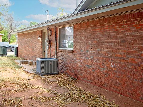 4th image of 3208 Cheek Pl