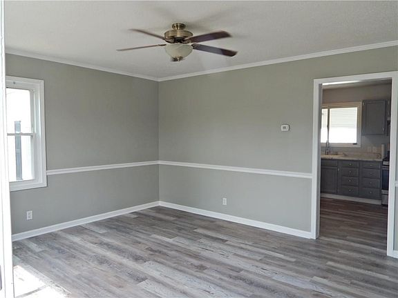 3rd image of 3044 Stella Dr