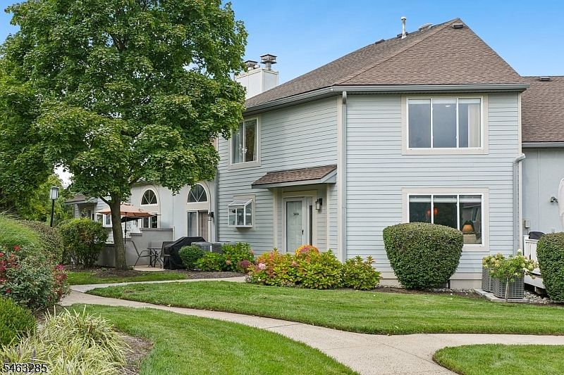 1st image of 3414 Park Pl