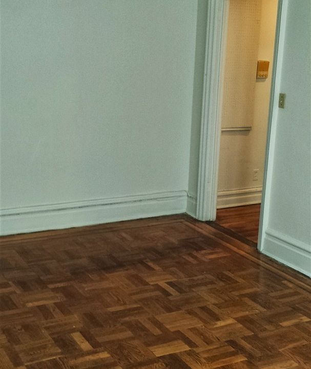 2nd image of 1823 27th Ave #1