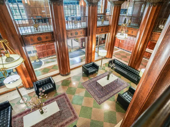 1 5th Avenue image 11 of 11