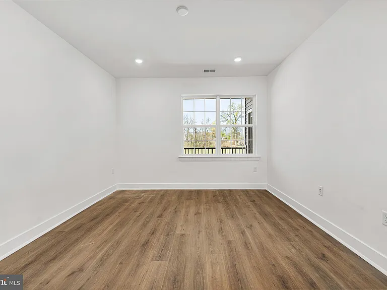 2207 Prince Hall Dr — Photo 22