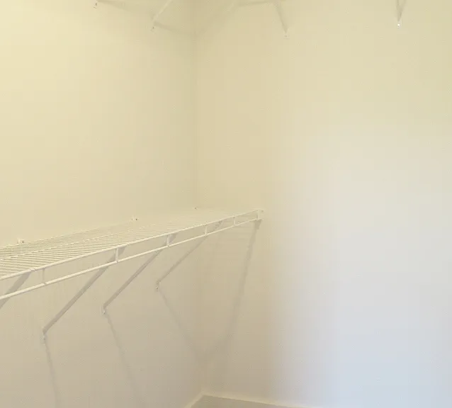 6470 Cheshire Cove Dr — Photo 12