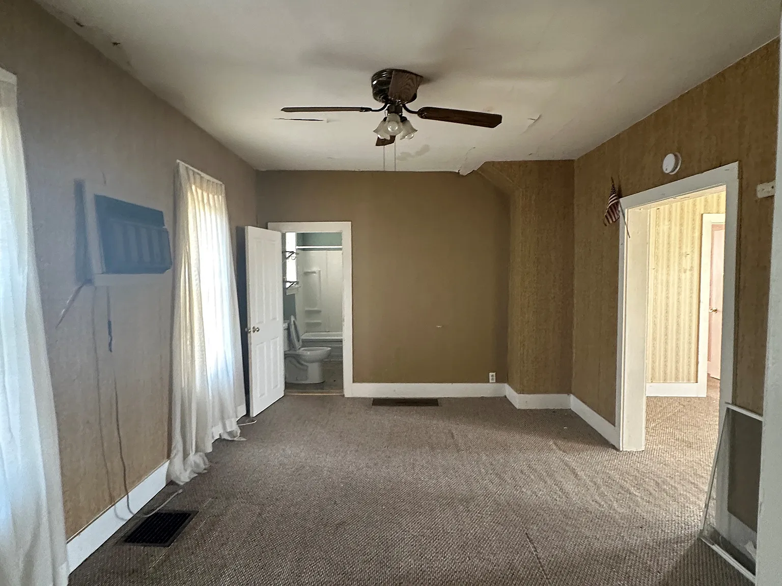 1 bed, $550 — Photo 2