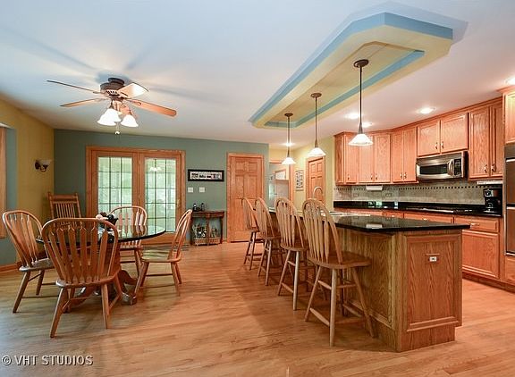 4th image of 12823 W White Oak Ct