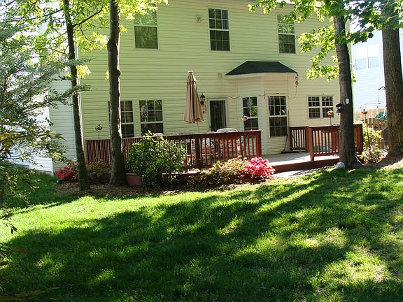 2nd image of 607 Robin Hood Dr