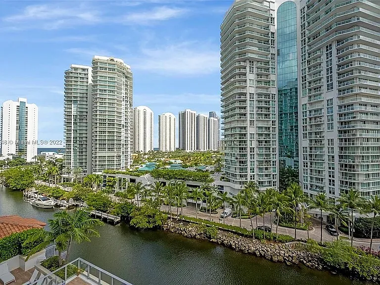 300 Sunny Isles Blvd #802 — Photo 3