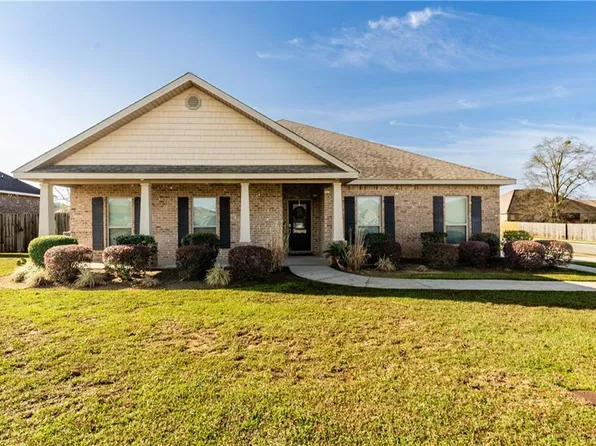 2288 Philsdale Ln E, Semmes, AL 36575