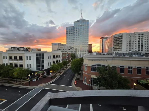 221 Market St Unit 439, Virginia Beach, VA 23462