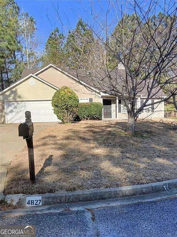 4 bed, 2.0 bath, 1548 sqft, $2,000 — Photo 1