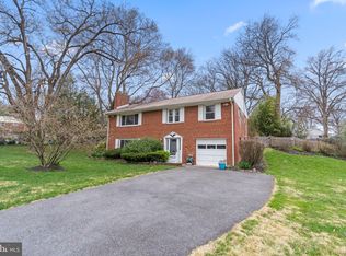 7102 Enterprise Ave, Mc Lean, VA 22101