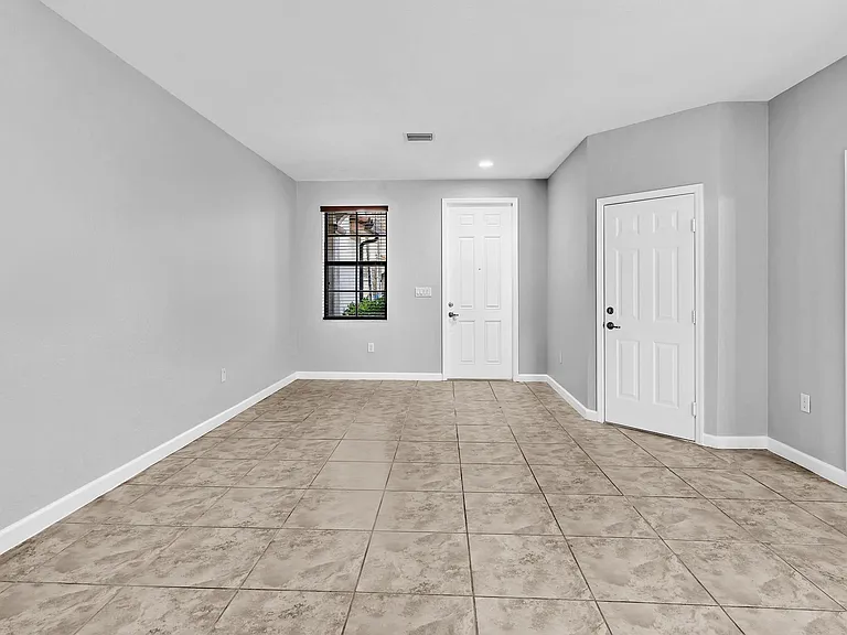 3320 W 90th St — Photo 15