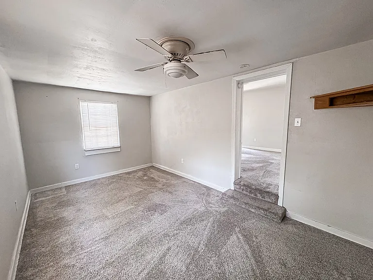 2710 Henderson Rd — Photo 14