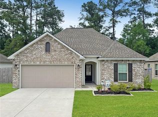 22008 Giselle Dr, Mandeville, LA 70471