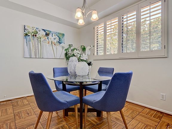 5th image of 5625 Cambridge Way Unit 103