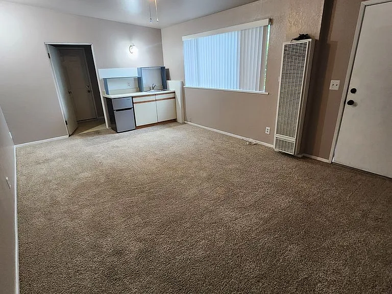 754 Atlantic City Ave — Photo 2