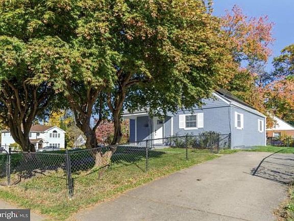 4th image of 2903 Harrison Rd