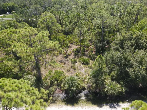 12260 Escuela Dr #16, Punta Gorda, FL 33955