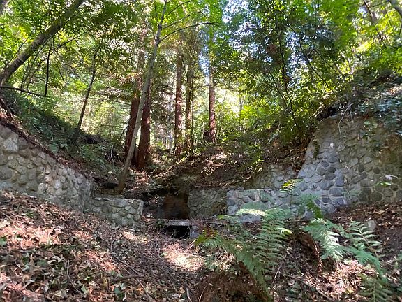 4th image of 11085 Riverside Rd