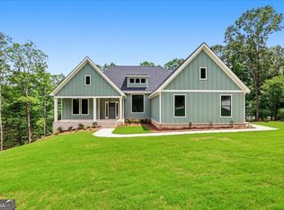 125 Scarlett Pippin Dr, Clarkesville, GA 30523